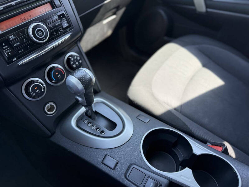 2013 Nissan Rogue S