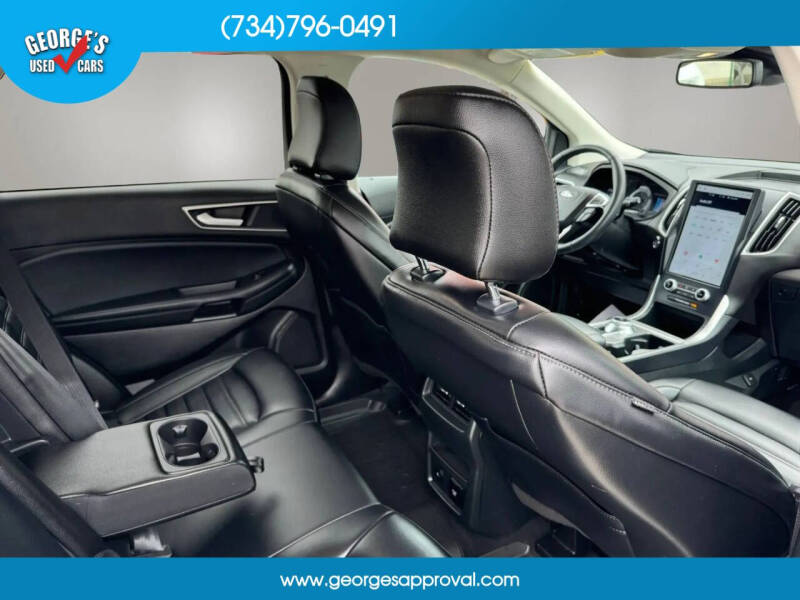 2023 Ford Edge