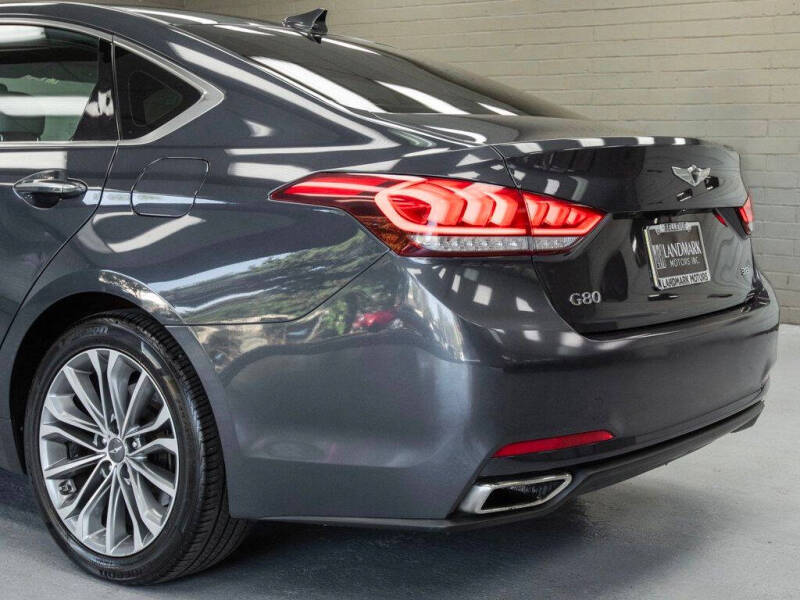 2017 Genesis G80