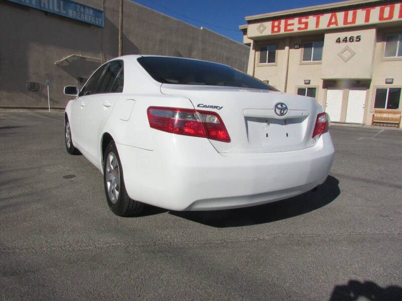 2007 Toyota Camry LE photo 20