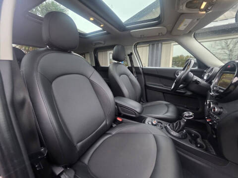 2017 MINI Countryman Cooper