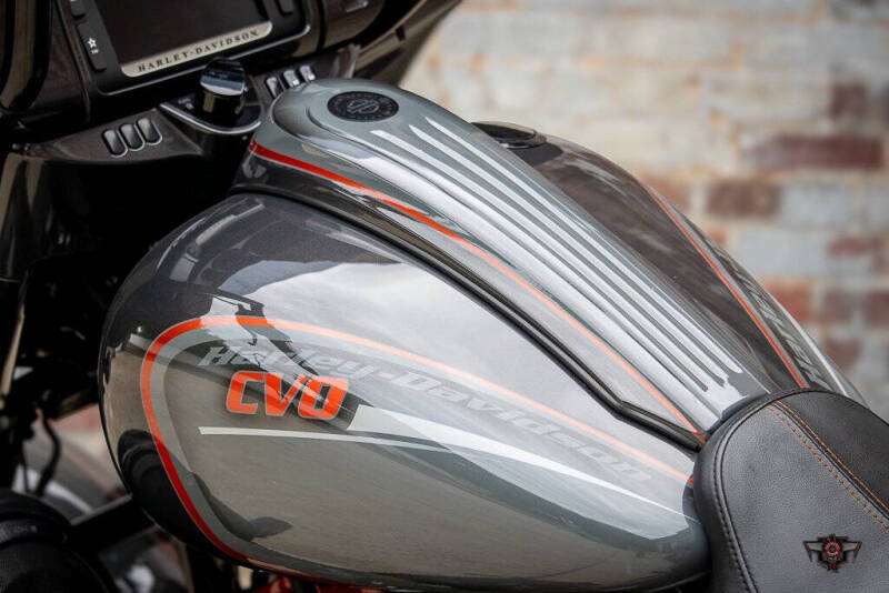 2018 Harley-Davidson CVO ST Glide