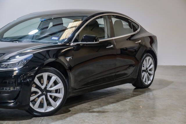 2019 Tesla Model 3 Standard Range Plus