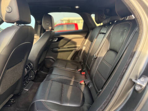 2018 Jaguar F-PACE 35t Prestige