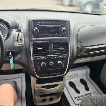 2012 Dodge Grand Caravan American Value Package