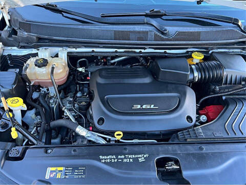 2017 Chrysler Pacifica LX