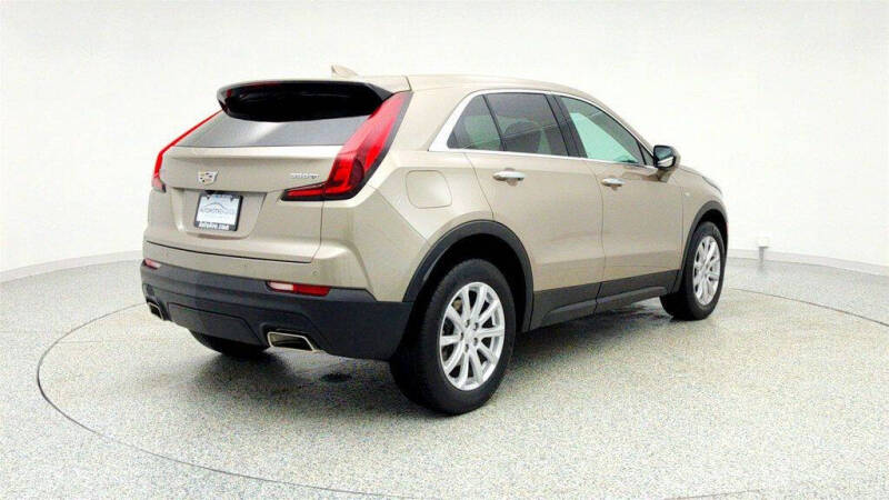 2022 Cadillac XT4 Luxury