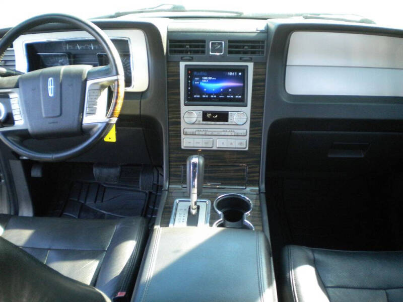 2008 Lincoln Navigator