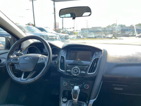 2017 Ford Focus Titanium