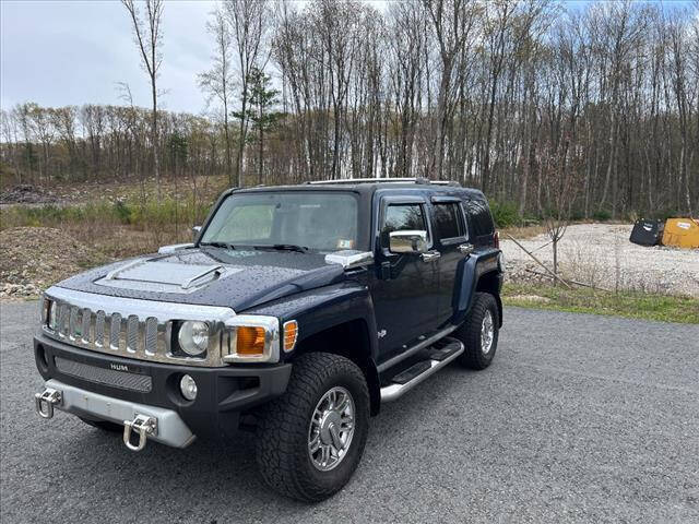 2008 HUMMER H3 for sale at CLASSIC AUTO SALES in Holliston MA
