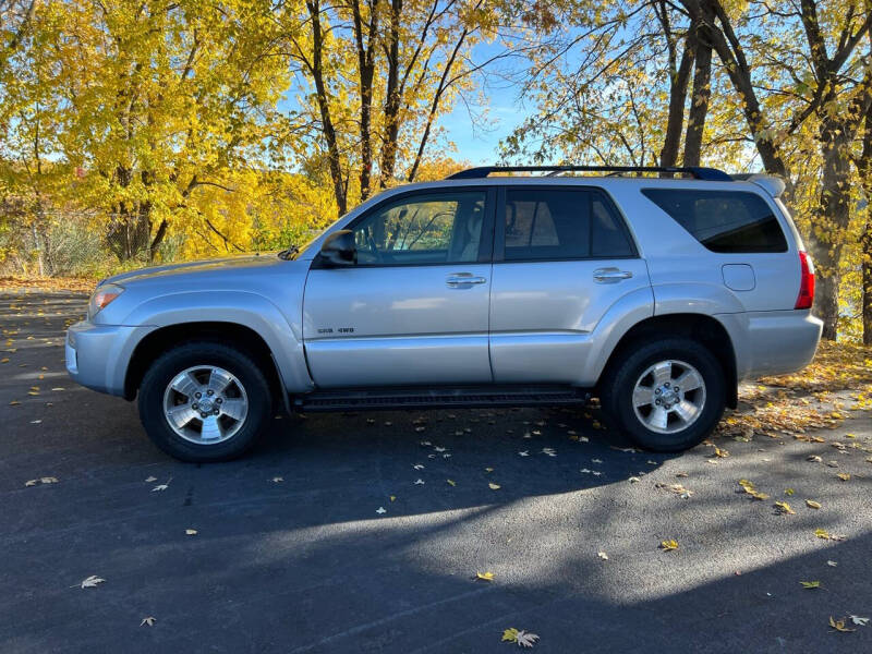 2007 Toyota 4Runner SR5 photo 3