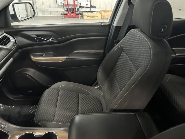 2019 GMC Acadia SLE-2