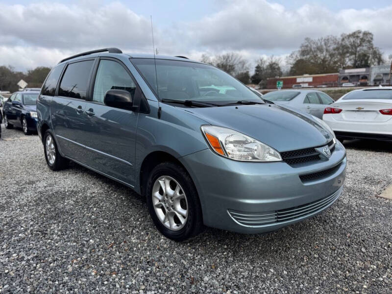 2005 Toyota Sienna LE 7 Passenger