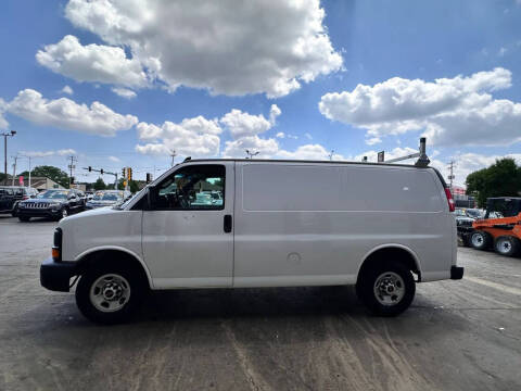 2016 GMC Savana 2500