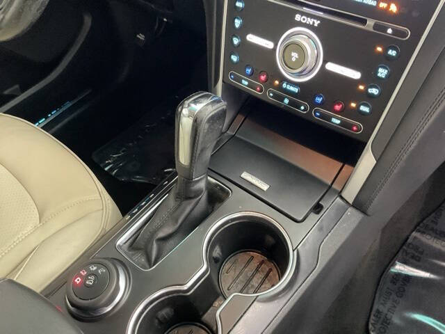 2017 Ford Explorer Platinum