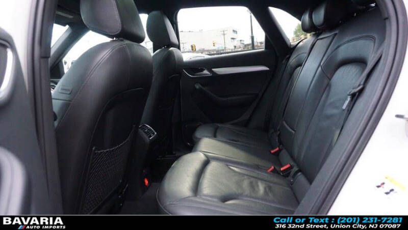 2017 Audi Q3 2.0T quattro Prestige