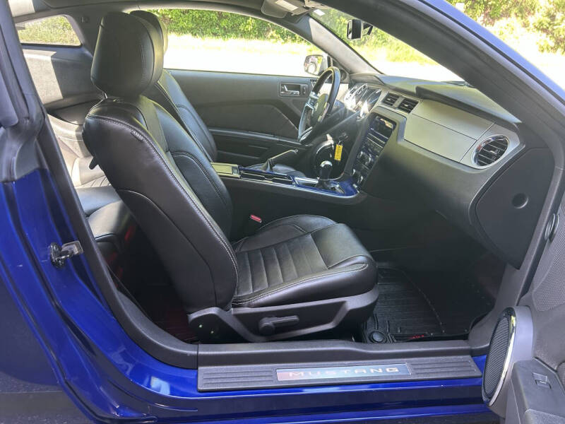 2014 Ford Mustang V6 Premium