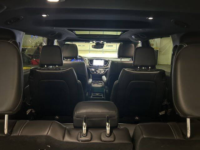 2025 Chrysler Pacifica Limited