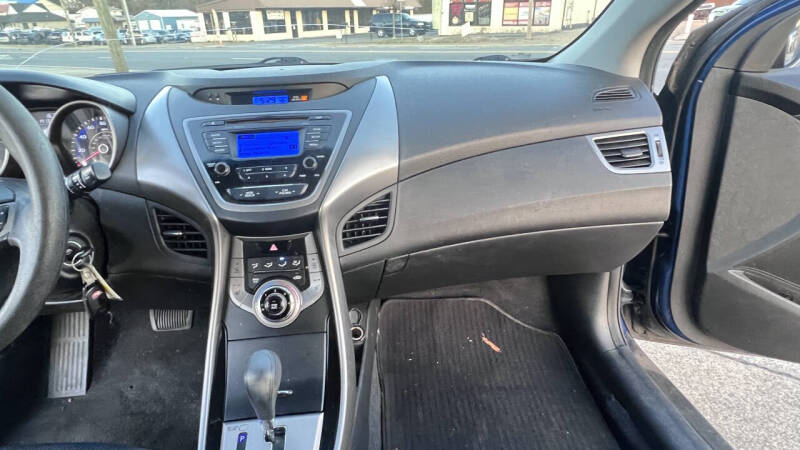 2013 Hyundai Elantra Coupe GS