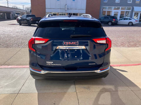 2022 GMC Terrain SLT