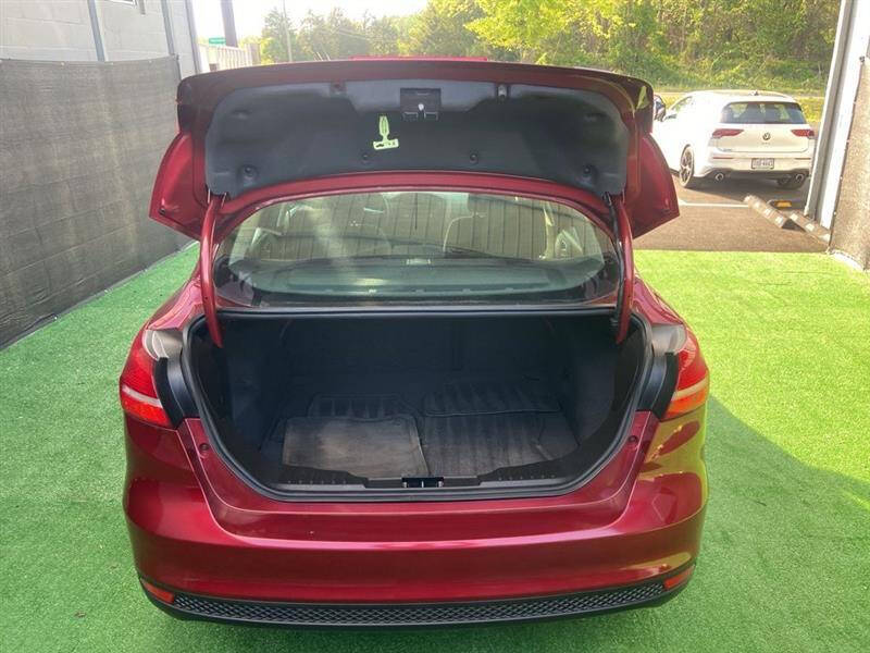 2017 Ford Focus SE