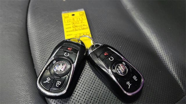 2022 Buick Enclave Essence