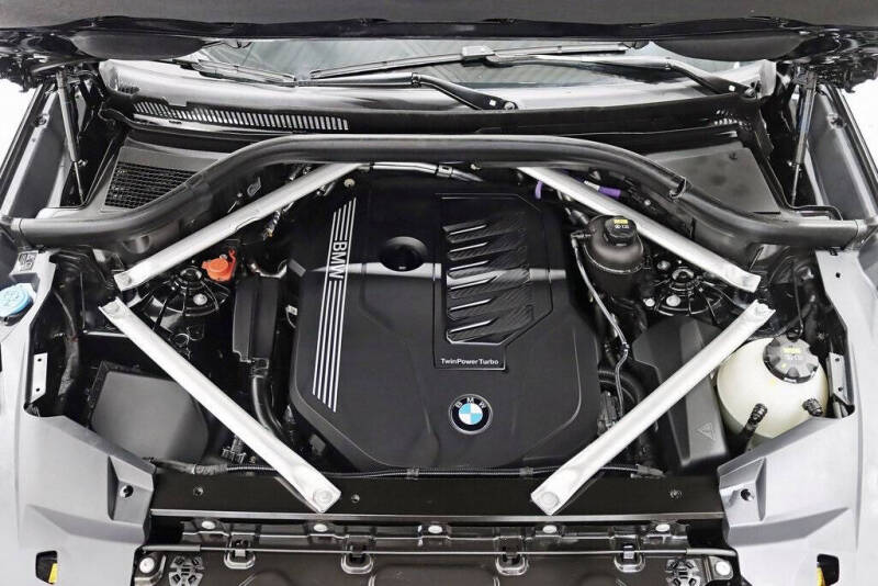 2022 BMW X6 xDrive40i