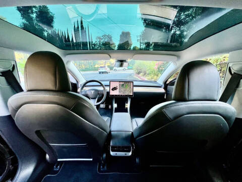 2018 Tesla Model 3 Mid Range