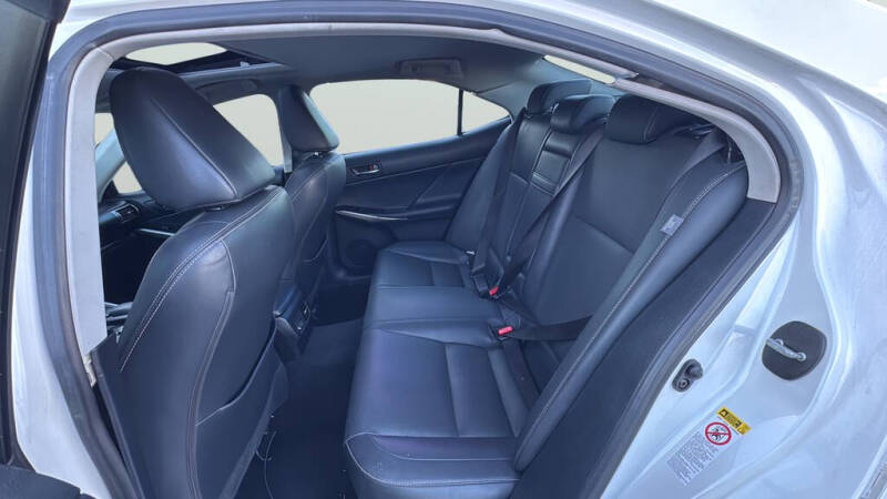 2015 Lexus IS 250
