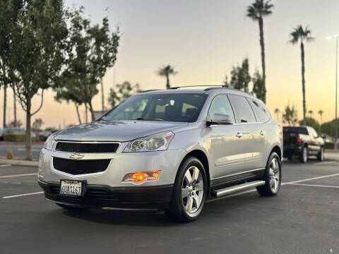 2012 Chevrolet Traverse for sale at BARMAN AUTO INC in Bakersfield CA