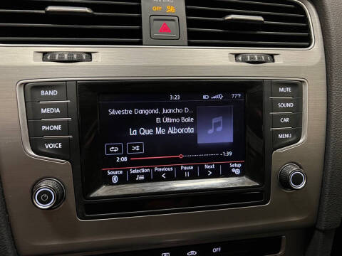 2015 Volkswagen Golf SportWagen