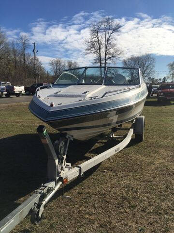 1990 Four Winns 180 HORIZON