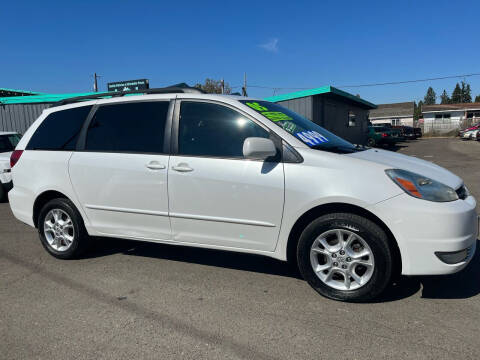 2005 Toyota Sienna for sale at Issy Auto Sales in Portland OR