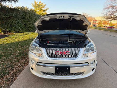 2011 GMC Acadia Denali