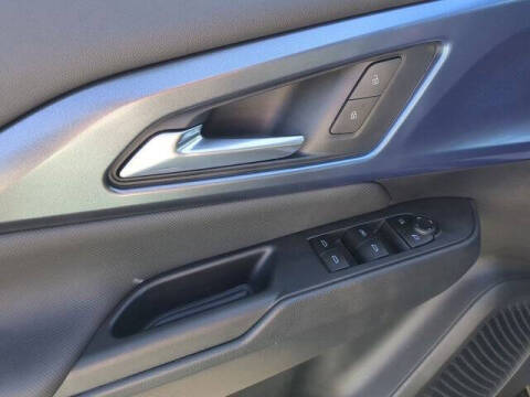 2026 Chevrolet Equinox EV LT 2