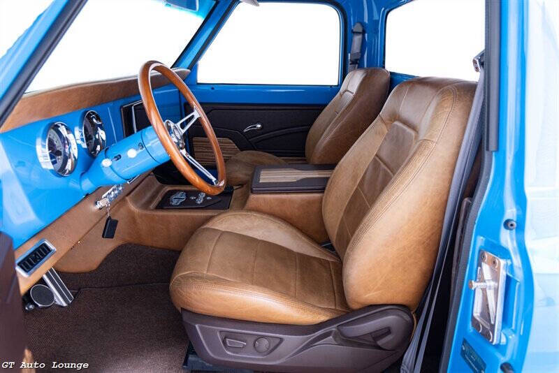 1967 Chevrolet C/K 10 Series 27