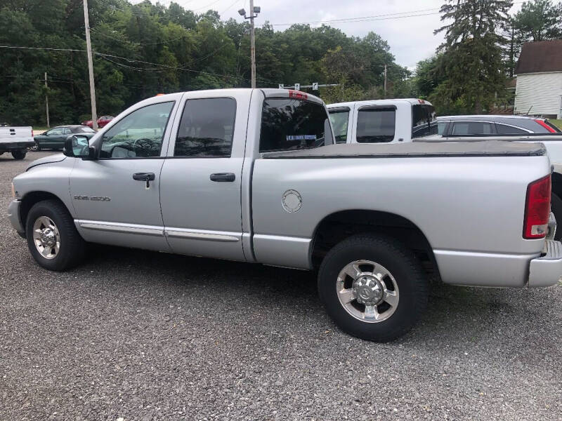 2004 Dodge Ram Pickup 2500