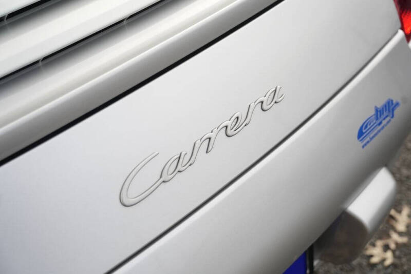 2005 Porsche 911 Carrera