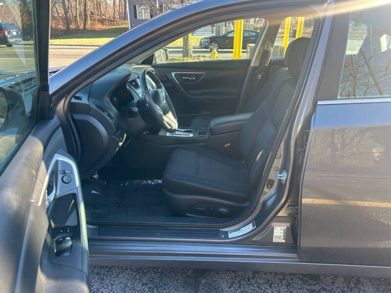 2017 Nissan Altima 2.5 SV