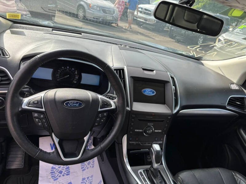 2016 Ford Edge Titanium