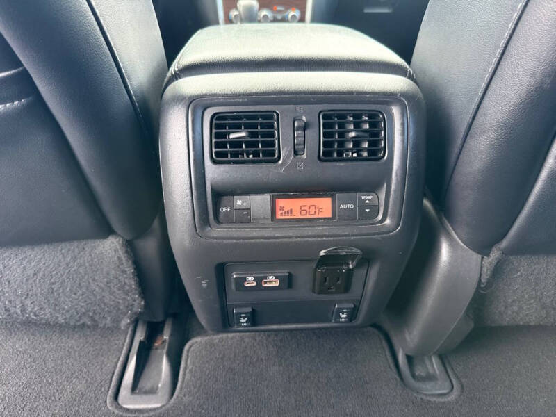 2019 Nissan Pathfinder Platinum