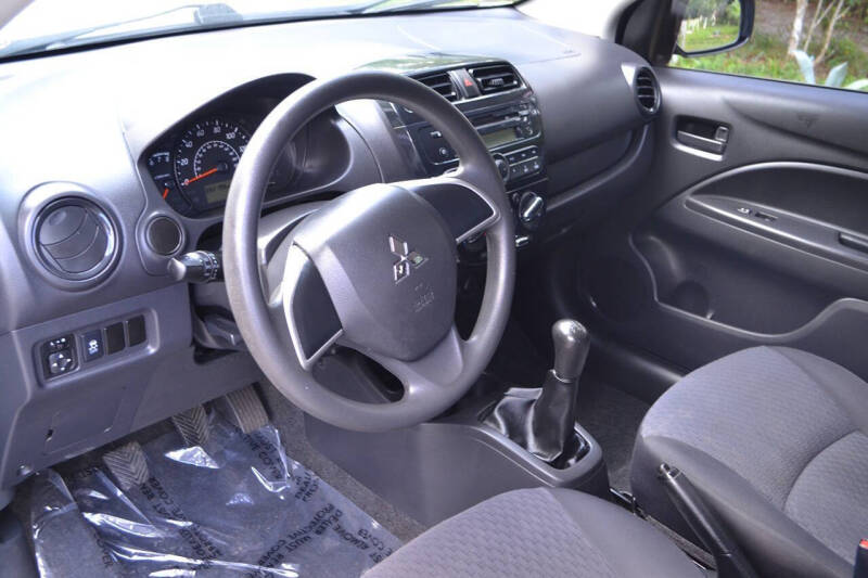 2017 Mitsubishi Mirage ES