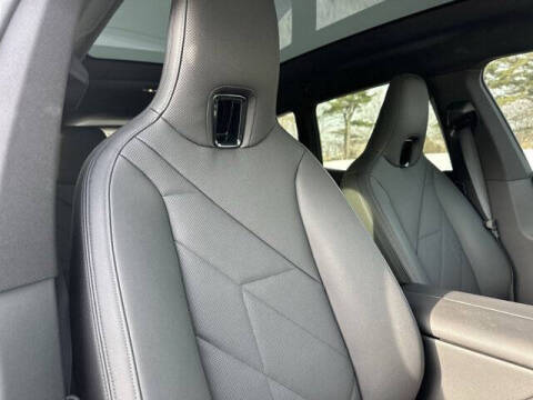 2025 BMW iX xDrive50