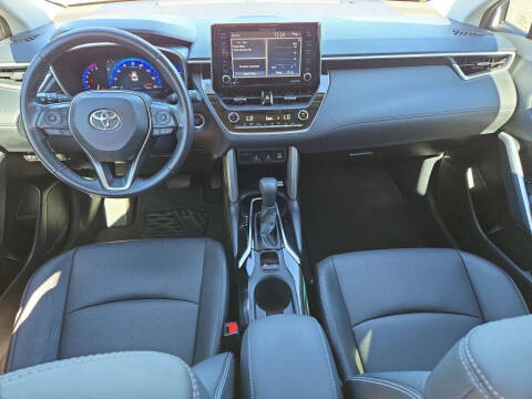 2022 Toyota Corolla Cross XLE