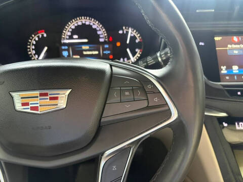 2018 Cadillac XT5 Luxury