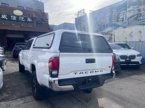 2023 Toyota Tacoma SR5 V6