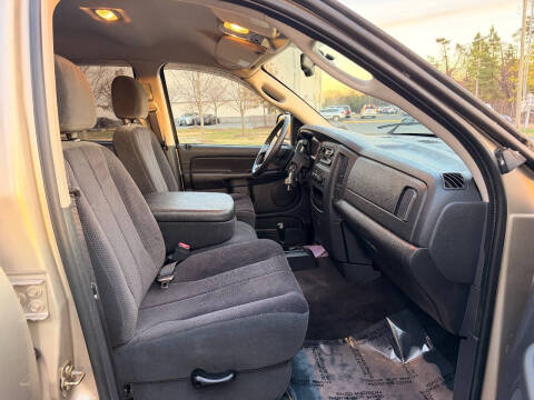 2004 Dodge Ram 1500 SLT