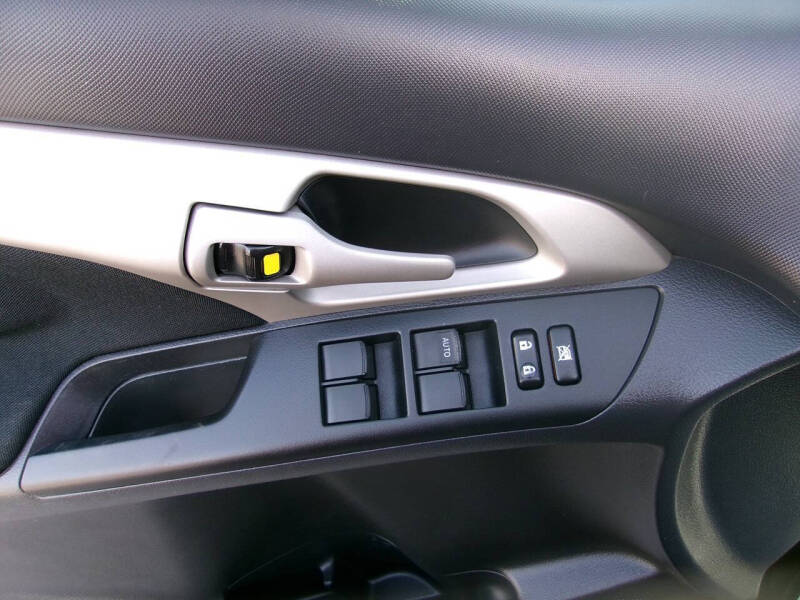 2012 Toyota Matrix L