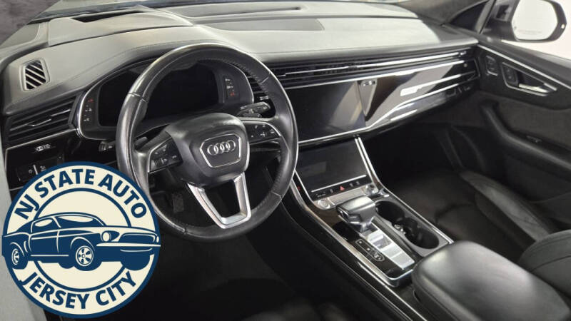 2019 Audi Q8 quattro Prestige 55 TFSI