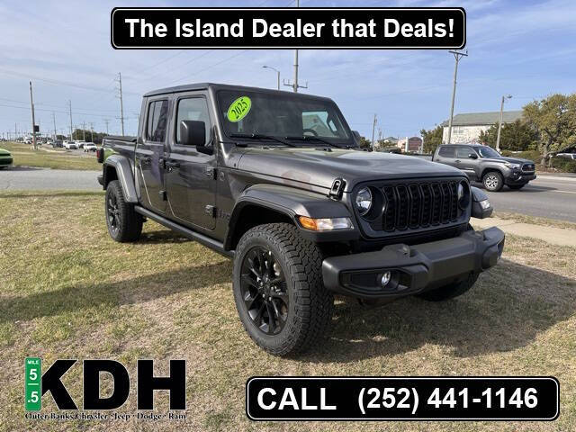 2025 Jeep Gladiator NightHawk